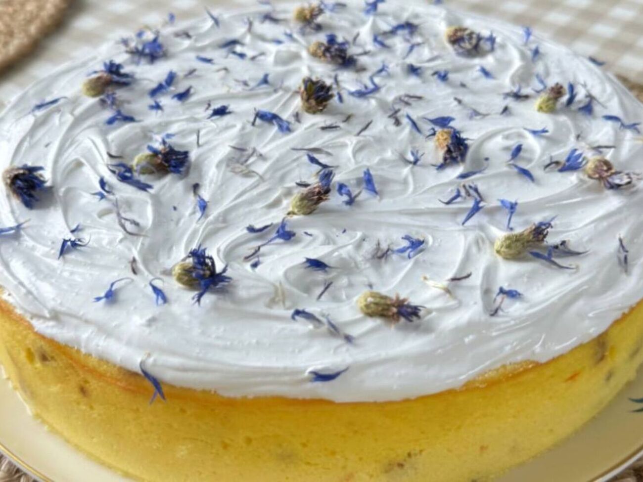 Випікайте паску 50 хвилин за 170 °C