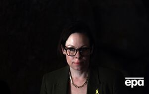 Стенергард заявила, что правительство Швеции призывает Россию немедленно вывести все свои войска с территории Украины