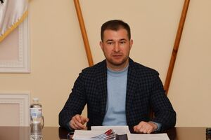 Ломако: Это наш способ сказать: "Сорнякам не место в Чернигове!"