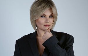 Пискарева: Хочу, чтобы каждая женщина, услышав эту песню, вспомнила, какая она прекрасная