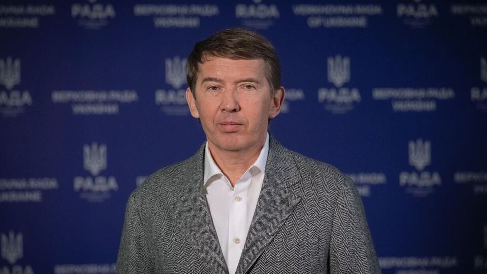 Каждый работодатель со штатом свыше восьми человек должен трудоустроить хотя бы одного участника боевых действий, предложил нардеп Кулинич