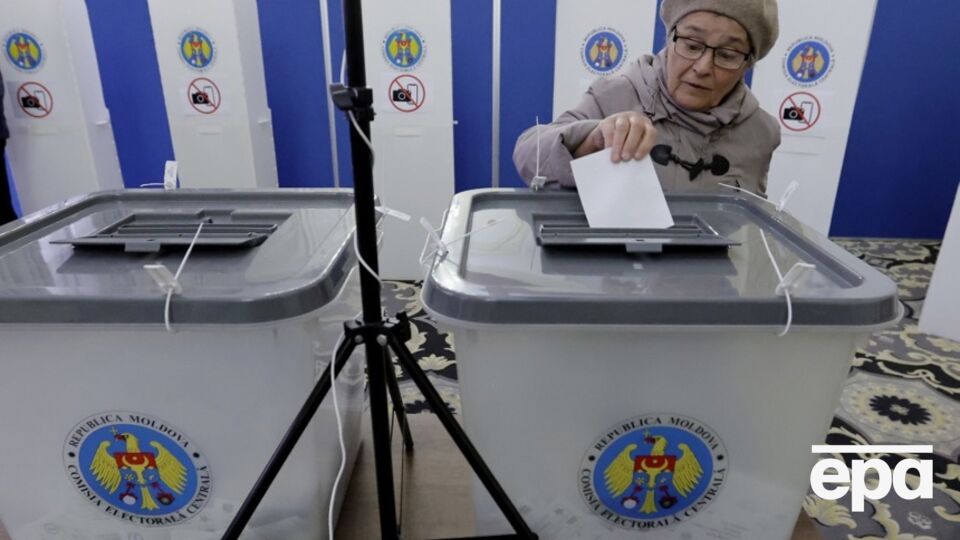 Оппозиция хотела провести выборы на два месяца раньше