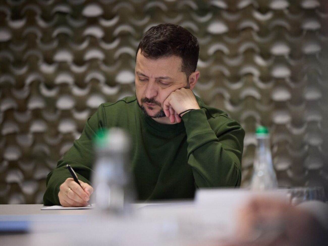 Зеленский подписал законы на следующий день после их принятия Радой