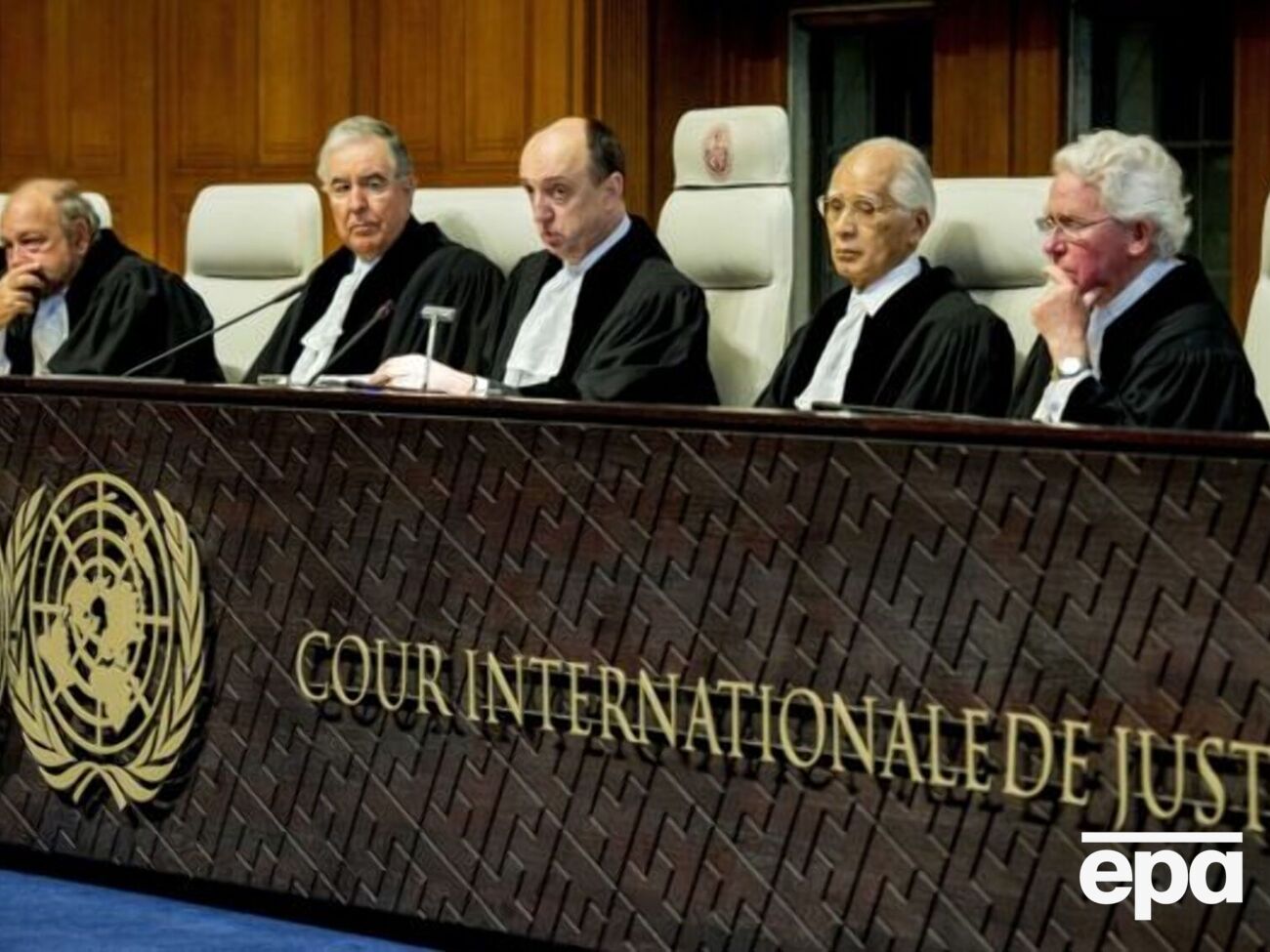 Иск основывается на ст. 84 Чикагской конвенции 1944 года и ст. 36, 37 устава Международного суда ООН