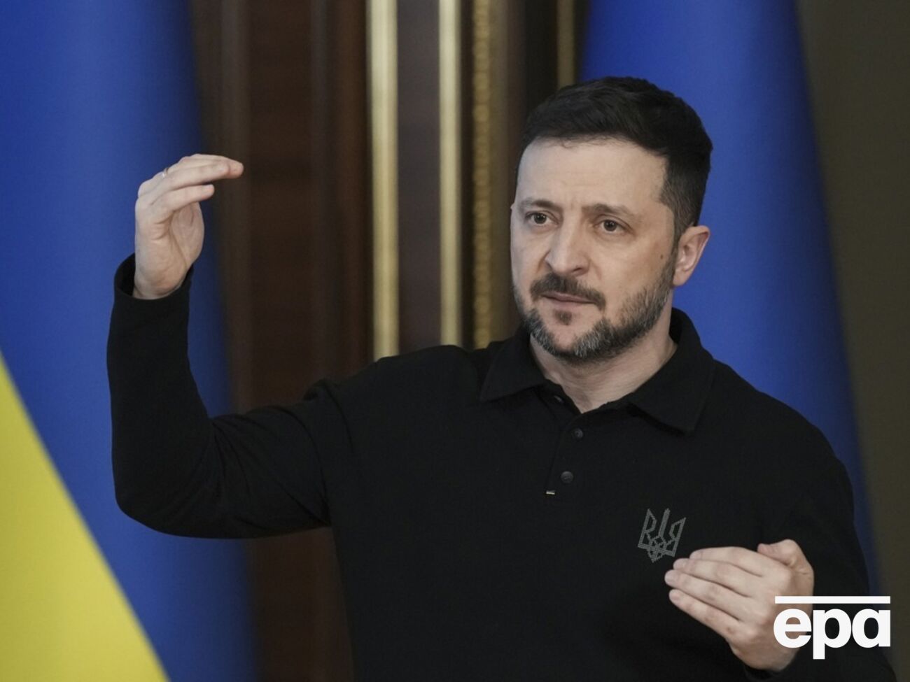 Зеленский подчеркнул, что, несмотря на заявление Путина о пасхальном перемирии, по Украине распространяется воздушная тревога