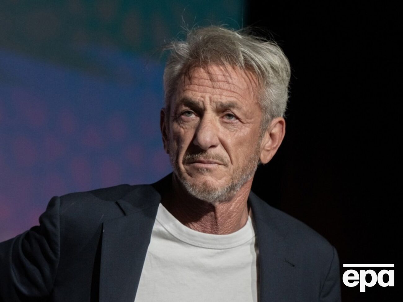 Пенн знімає в Україні документальний фільм про російсько-українську війну