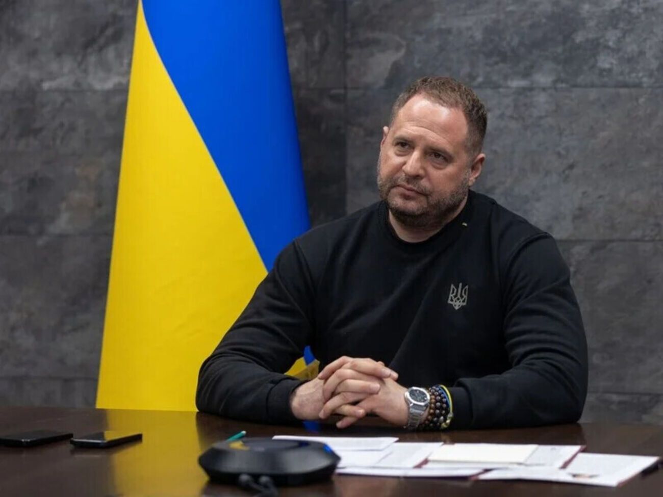 Глава ОП також наголосив, що Росія має припинити вогонь назавжди і припинити війну