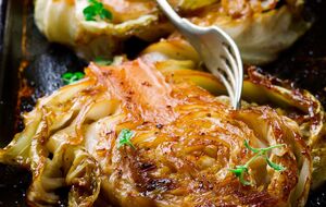 Для соуса вам понадобится 150 г сметаны