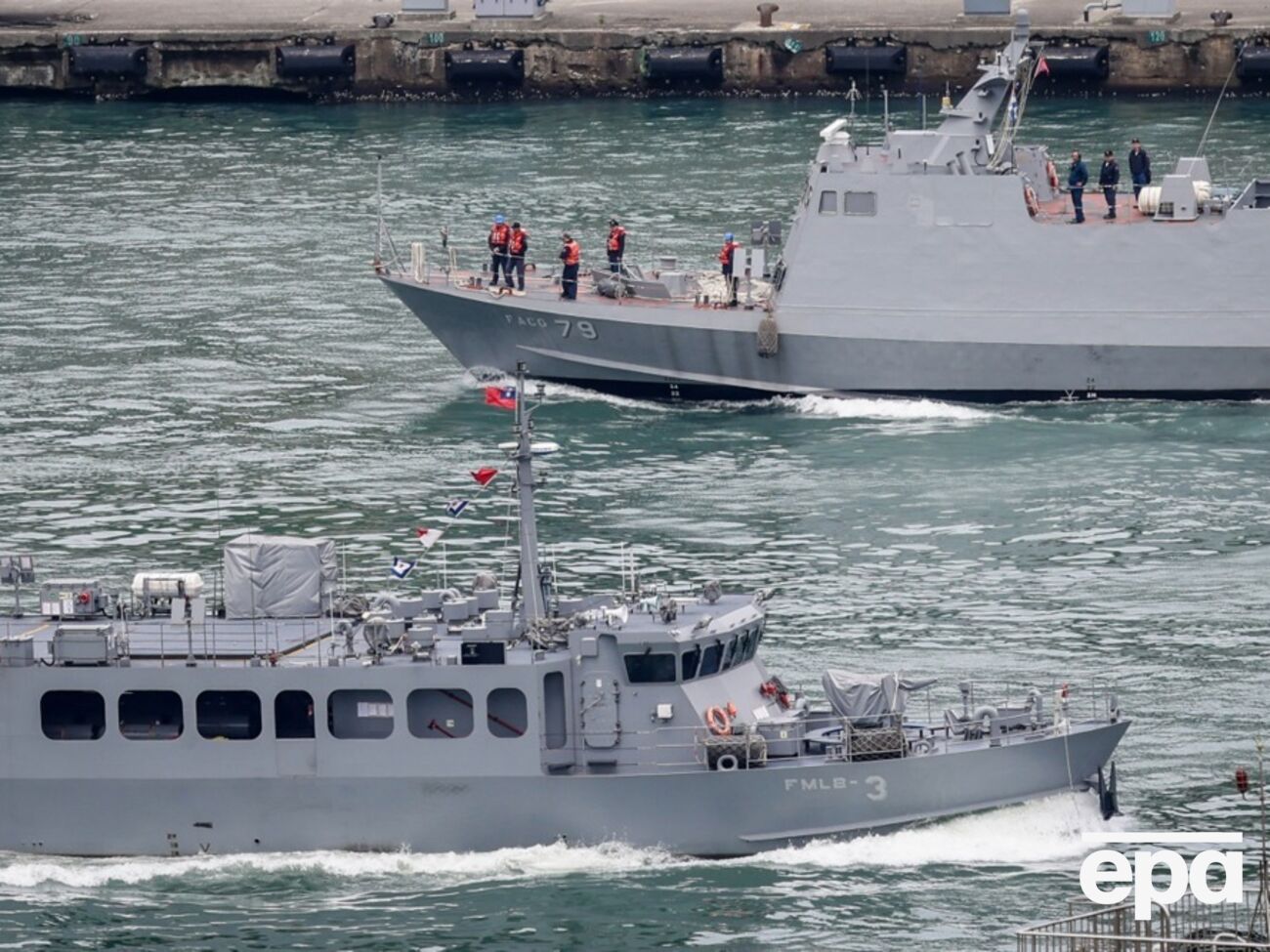 Китай заявил, что посылает предупреждение Тайваню