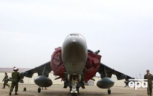 По данным Reuters, по меньшей мере четыре бомбардировщика B-2 уже перебазировались на военную базу в Индийском океане