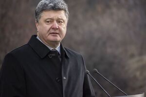 Основну частину доходів Порошенка становлять дивіденди, дохід від цінних паперів і корпоративних прав, зазначило УНН