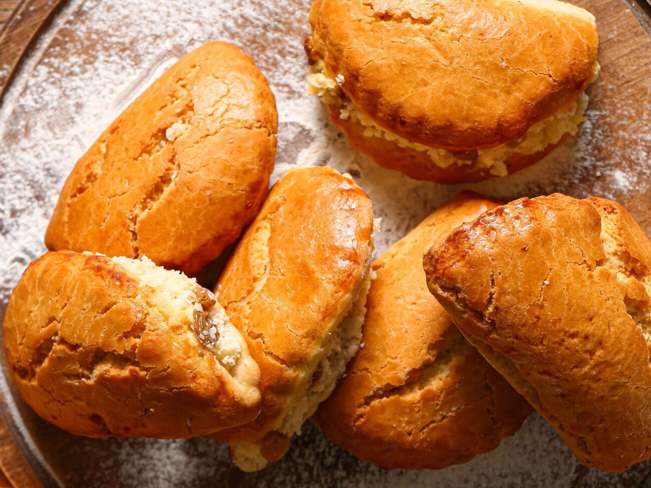 Сочники подают охлажденными