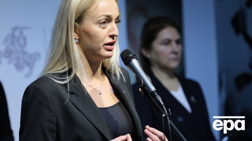 Мельникова перестала виходити на зв'язок