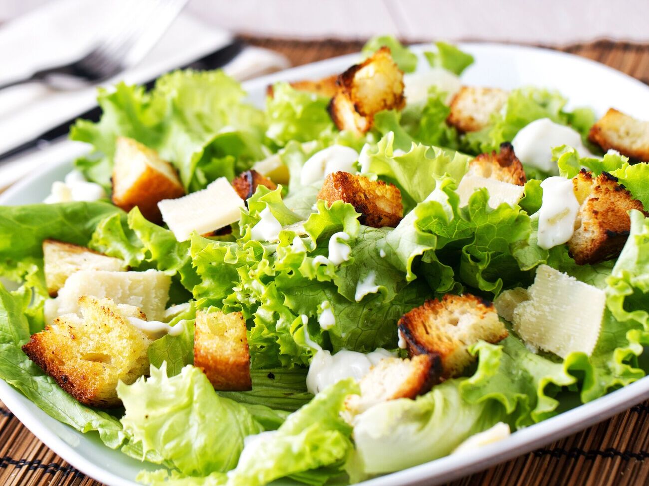 По словам Кацурина, салат по этому рецепту получается очень вкусным