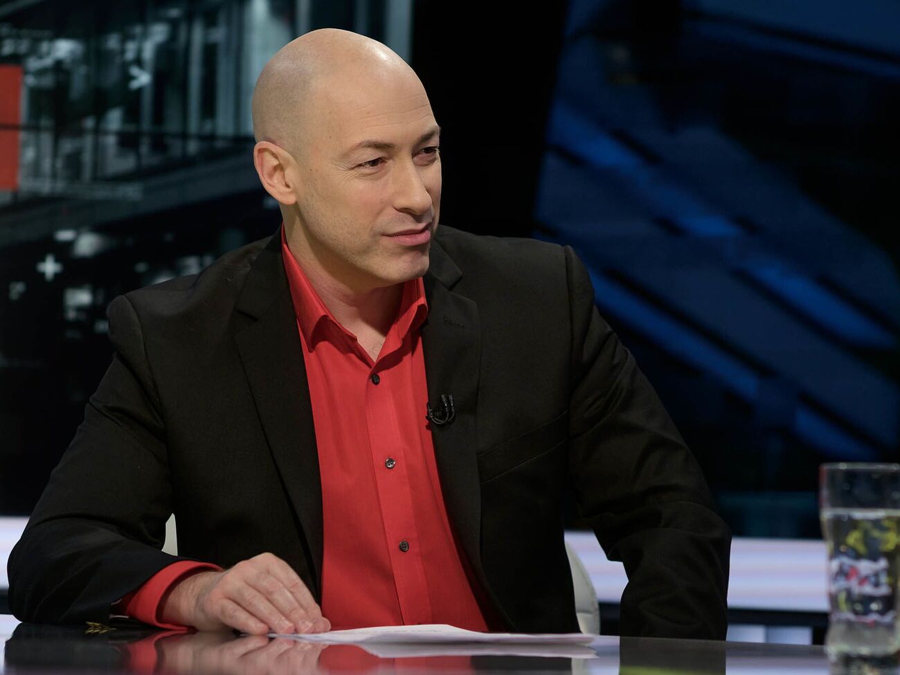 Перемирие и Путин, раздел Украины, признание Крыма российским, уход Зеленского. Стрим Голованова с Гордоном. Трансляция