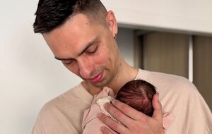 Черновол о новорожденной дочери: Ростом точно в папу