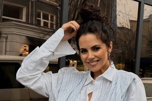 Каменських: Зі світлим святом Великодня вас!