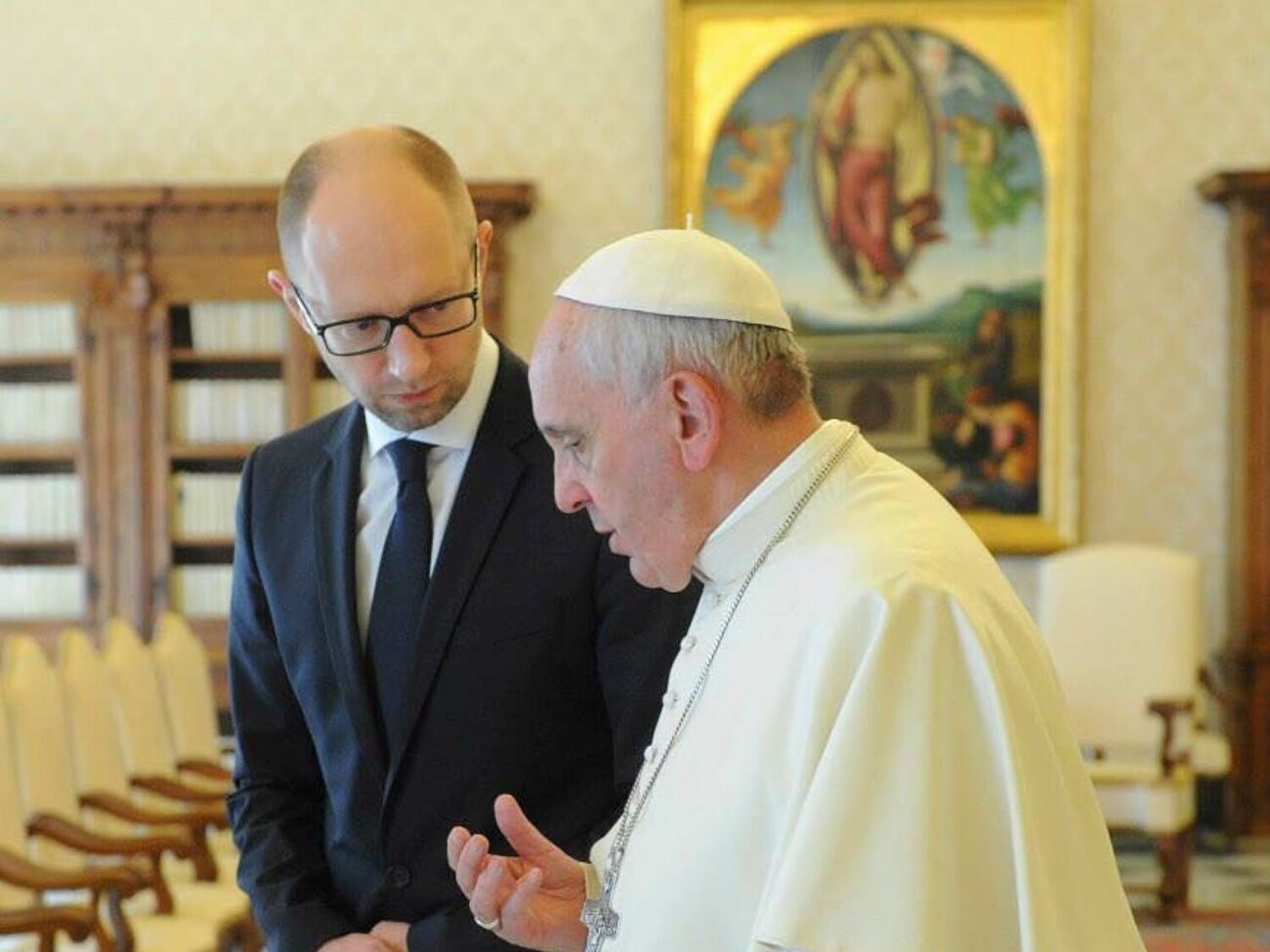 Яценюк: Ценю все, что папа римский Франциск сделал для Украины, и печалюсь по поводу того, что не сумел