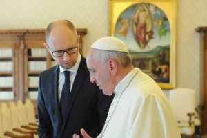 Яценюк: Ціную все, що папа римський Франциск зробив для України, і сумую з приводу того, що не зумів