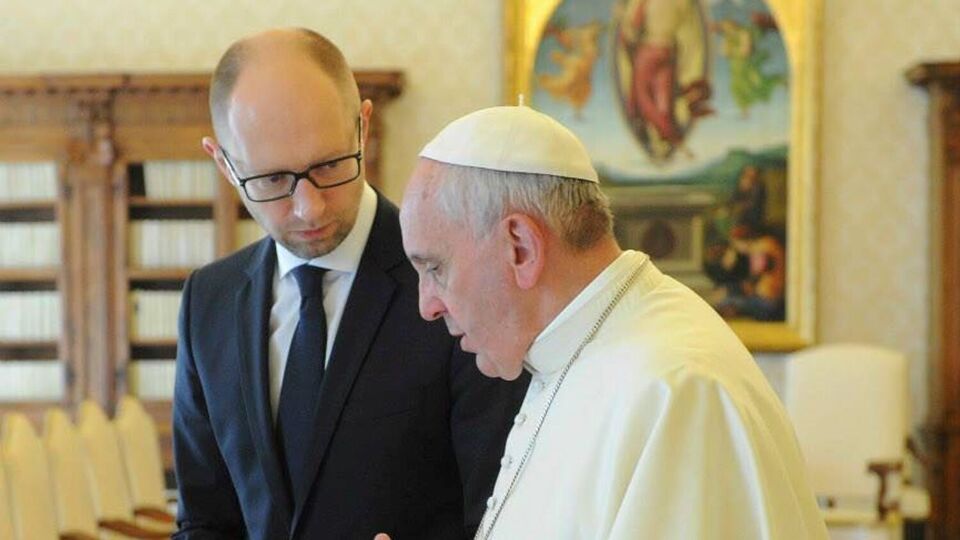 Яценюк: Ценю все, что папа римский Франциск сделал для Украины, и печалюсь по поводу того, что не сумел