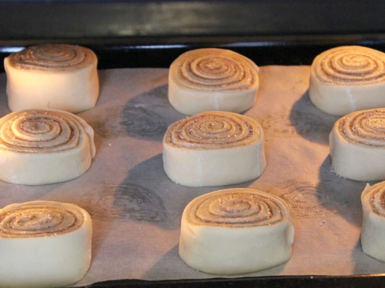 Ваниль в тесто добавляют в самом конце