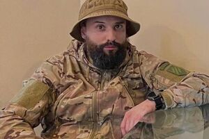 После ранения медики в течение двух недель боролись за жизнь Розового