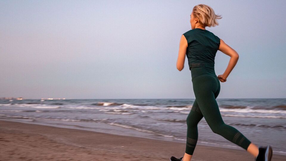 За словами Бойка, жінкам віком від 40 років краще віддати перевагу не бігу, а силовим вправам