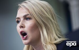 Лівітт зазначила, що розчарування Трампа зростає, а його терпіння закінчується