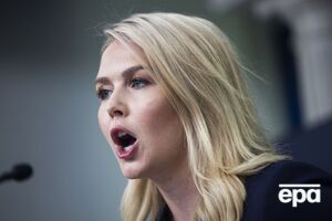 Лівітт зазначила, що розчарування Трампа зростає, а його терпіння закінчується