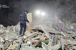 Розбір завалів у Святошинському районі триває