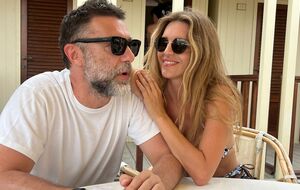 О том, что Сильченко состоит в отношениях с Неклевой, стало известно в феврале 2022 года