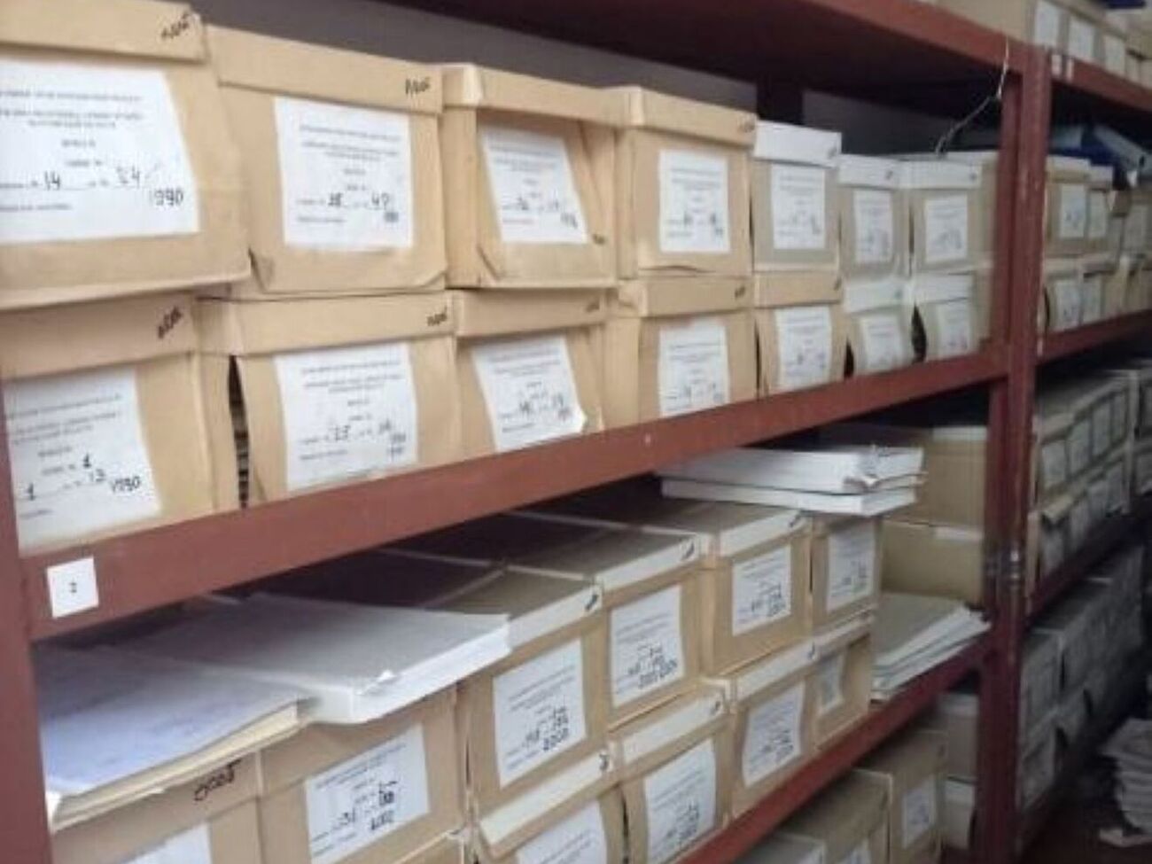 По данным украинской разведки, всего с 2014 года под российской оккупацией оказалось более 5 млн архивных документов