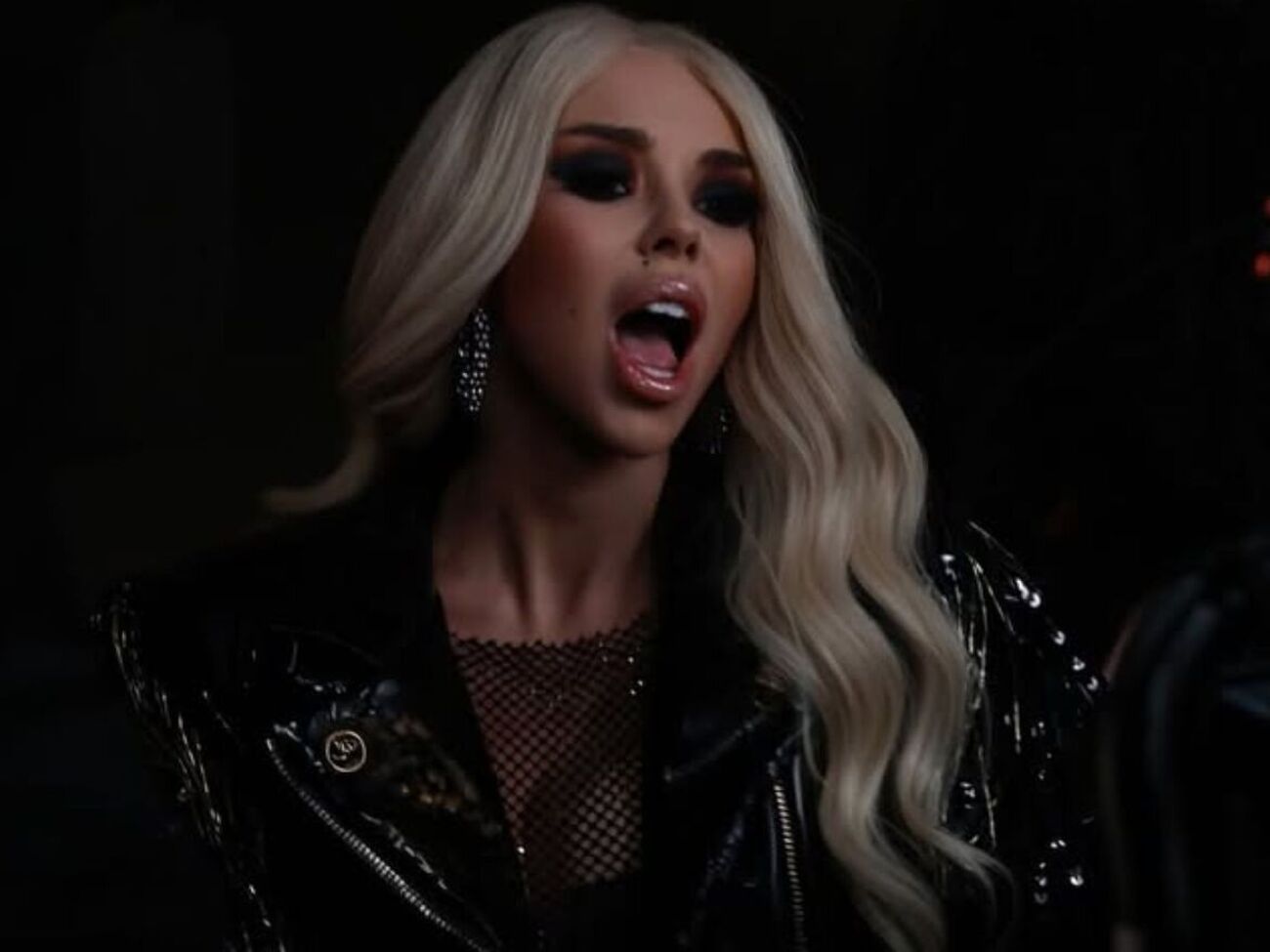 СолоХа: Мы и так живем в стрессе, а еще когда мужчины, актеры позволяют себе унижать беременную женщину...