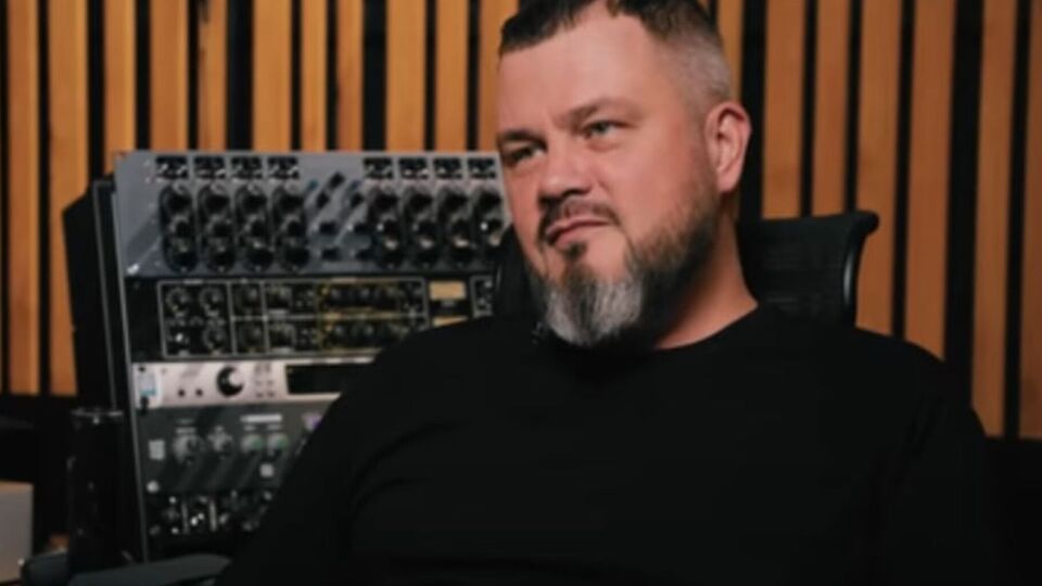 Свободные деньги Лисица инвестирует в криптовалюту