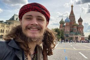 Глосс говорил, что хочет принять гражданство РФ