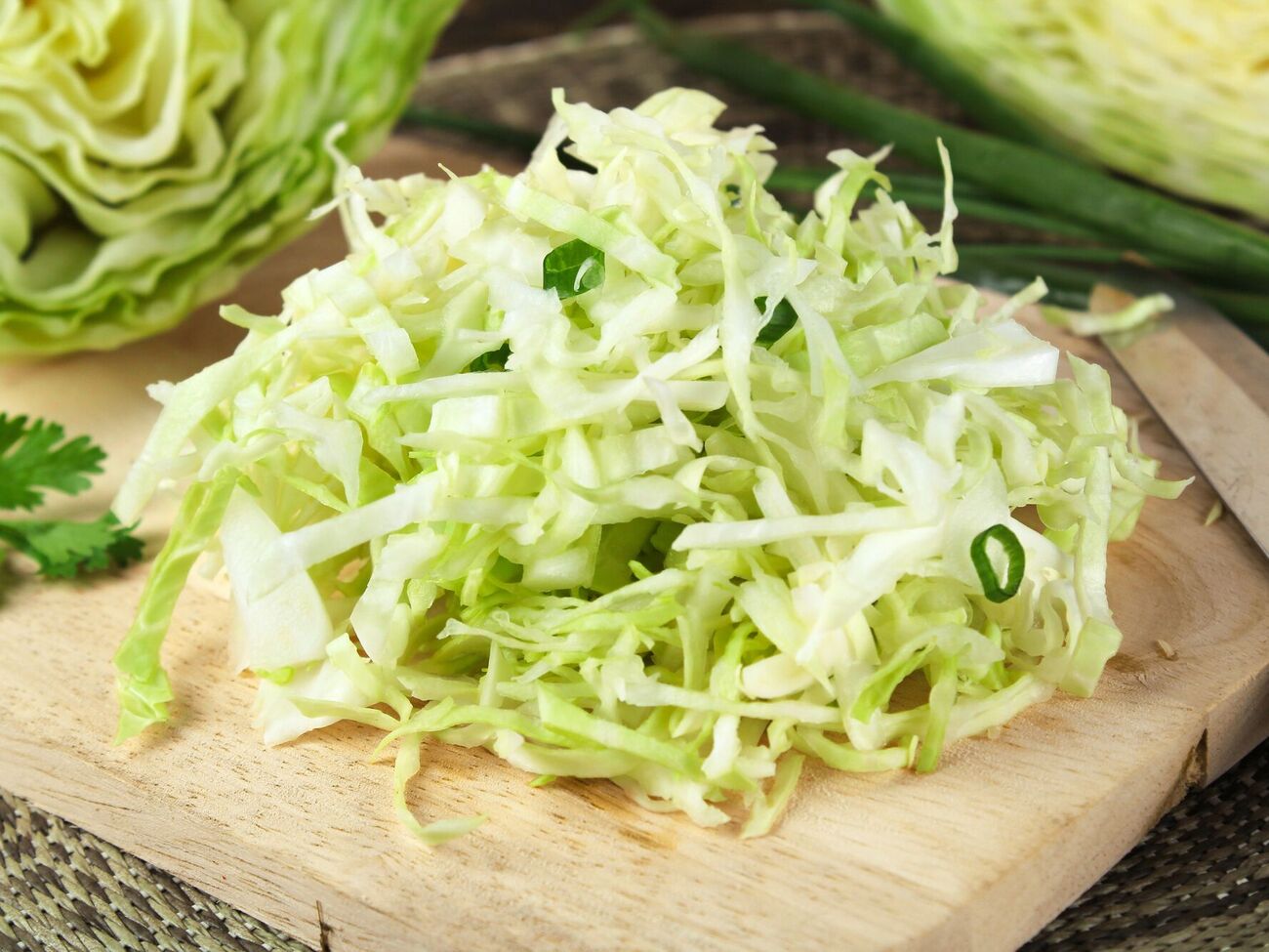 Капуста должна немного пустить сок