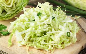 Капуста должна немного пустить сок