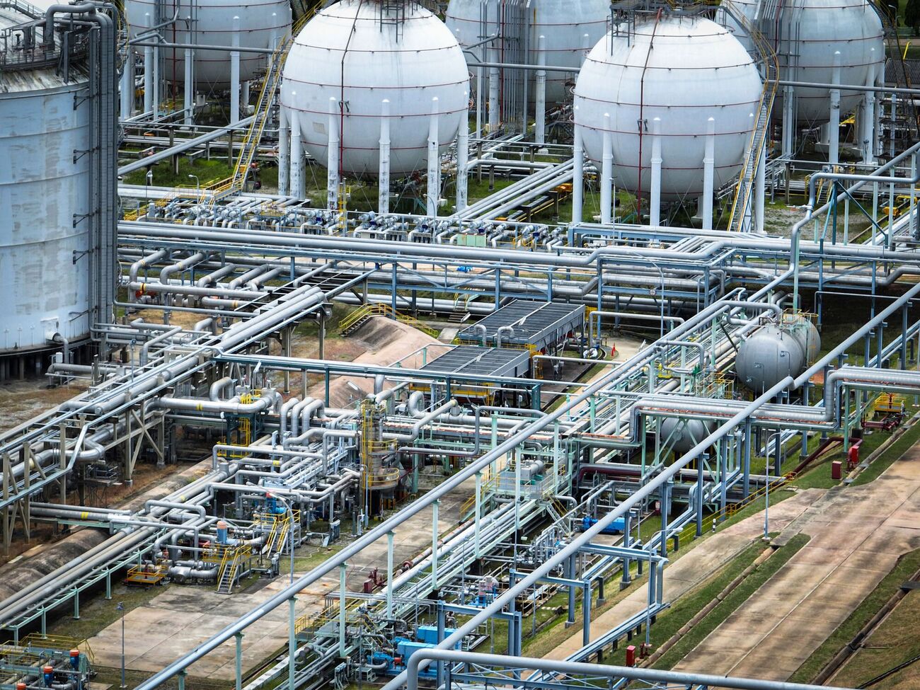 Привлечь внешние кредиты от западных банков и международных финансовых организаций будет невозможно без объяснения окупаемости, сказал Макогон