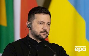 Президент пояснив, що займатиметься в Києві справами, "важливими для України"