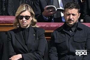 Зеленский на траурной церемонии был в одежде черного цвета