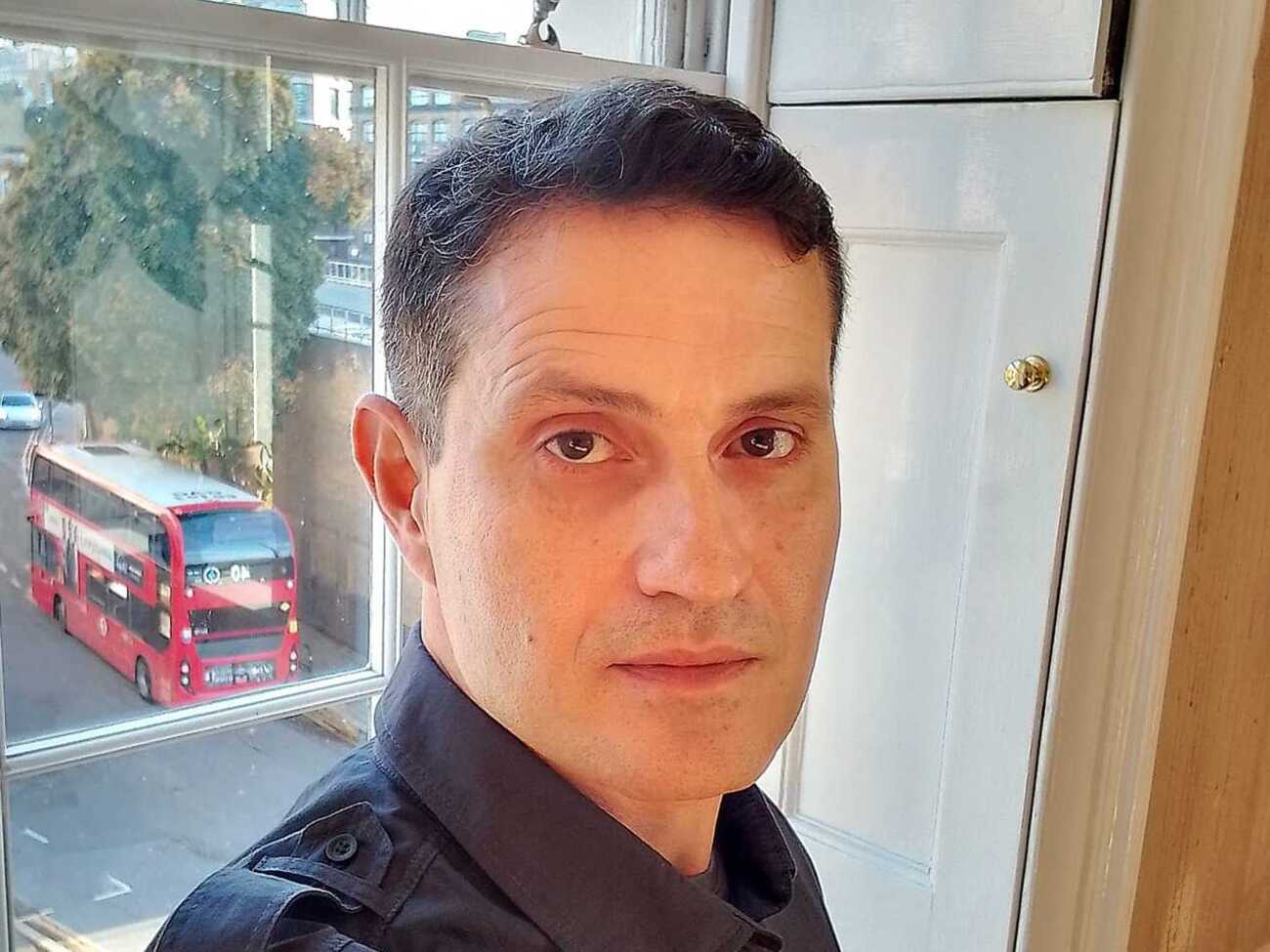 Сеитаблаев в 1989 году с семьей переехал в Крым