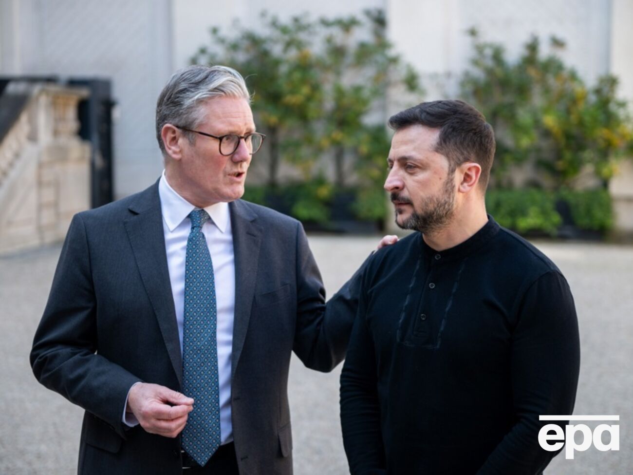 Зеленский со Стармером подытожили недавние лондонские встречи и договорились о дальнейшей работе в рамках "коалиции желающих"