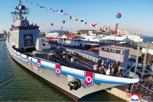 Корабль весит 5 тыс. тонн, его оснастили передовыми ударными системами огня