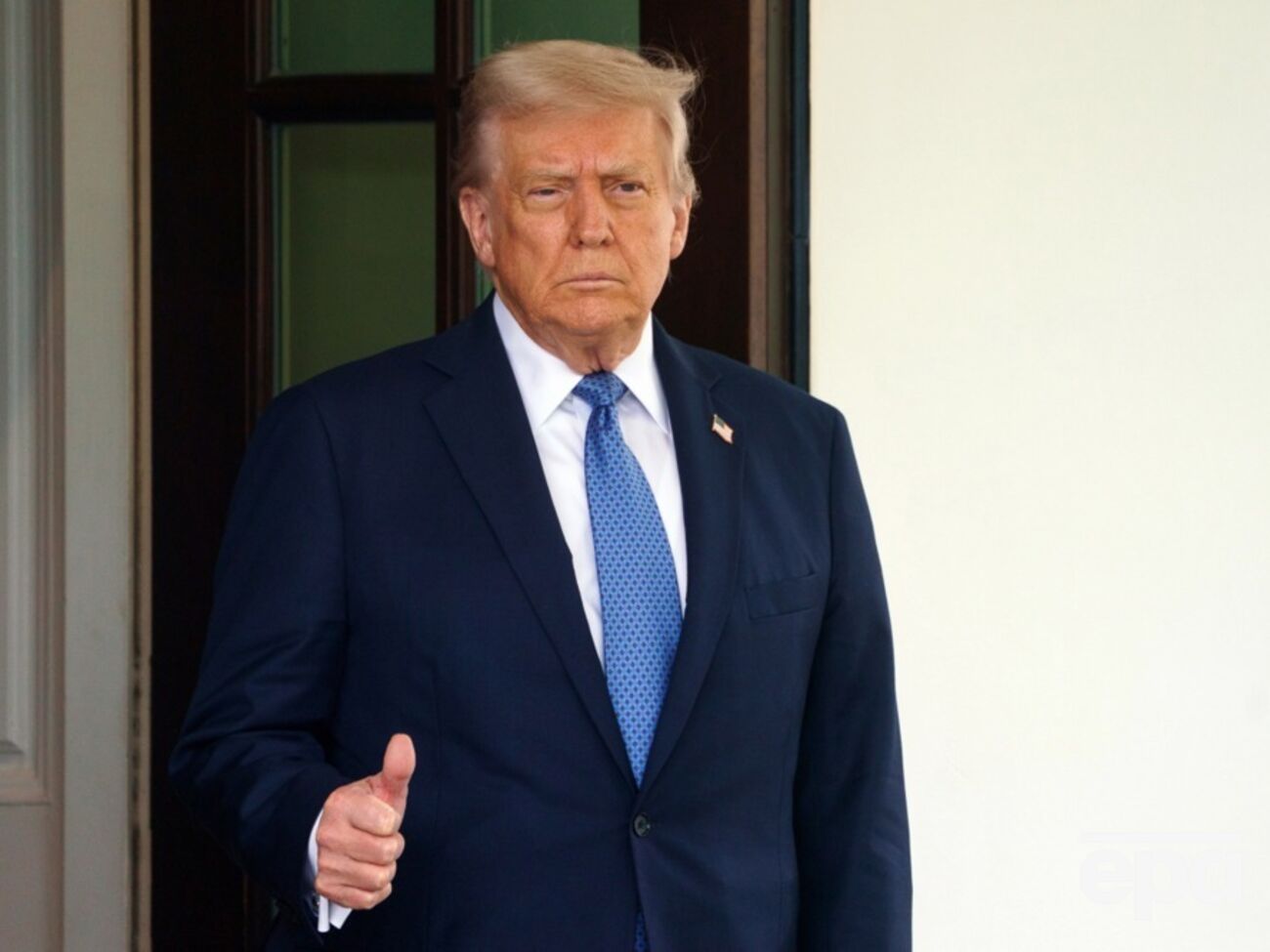 У Трампа есть еще много "торпед под водой", рассказали Reuters источники в Белом доме