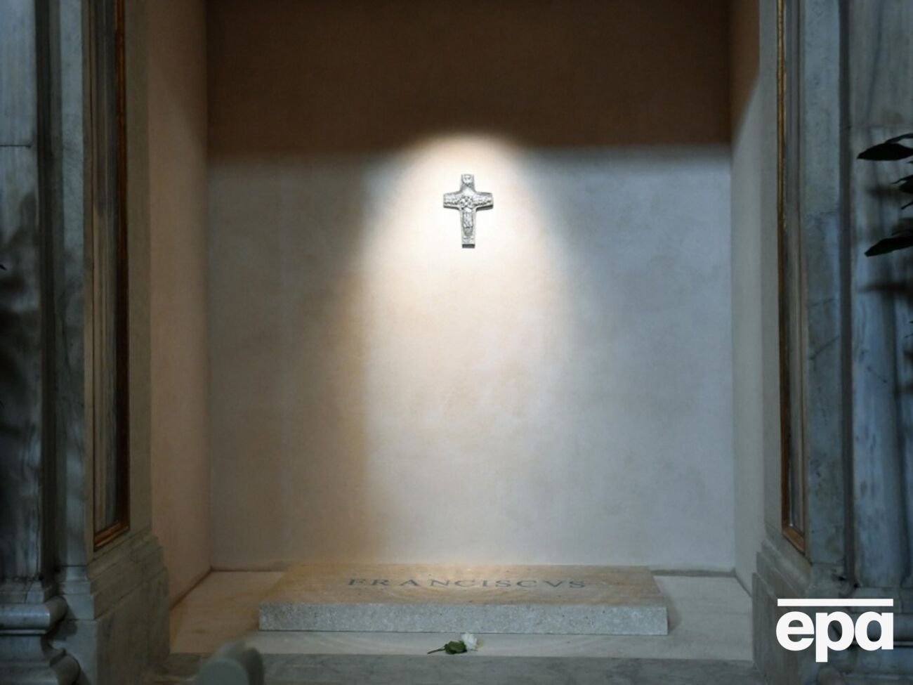 У Ватикані показали, який вигляд має гробниця Франциска