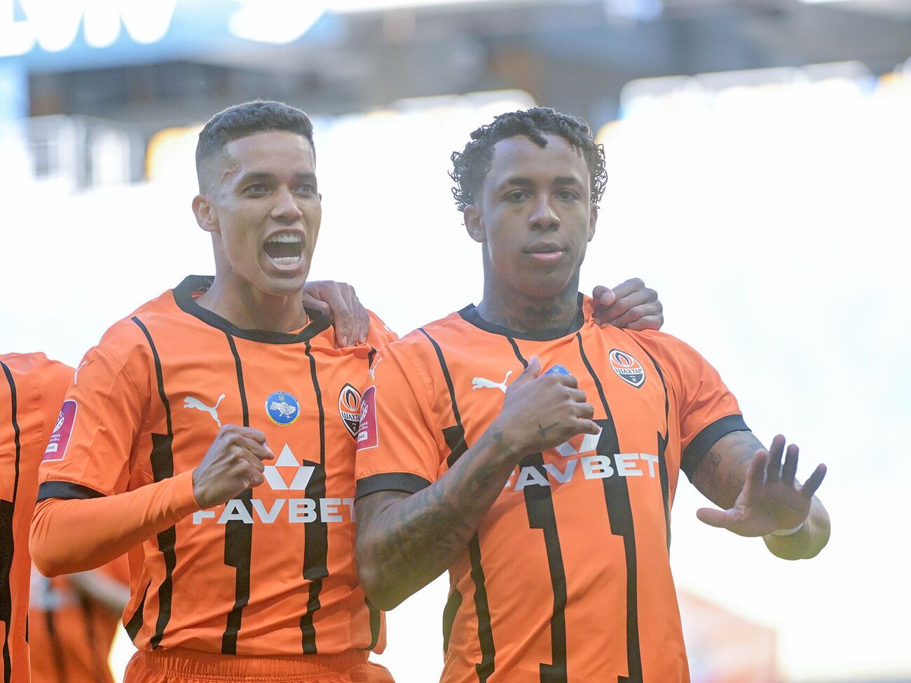 "Шахтер" был номинальным хозяином поля