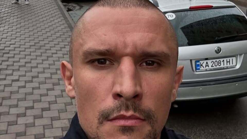 Цимбалюк родился в 1989 году в Черкасской области