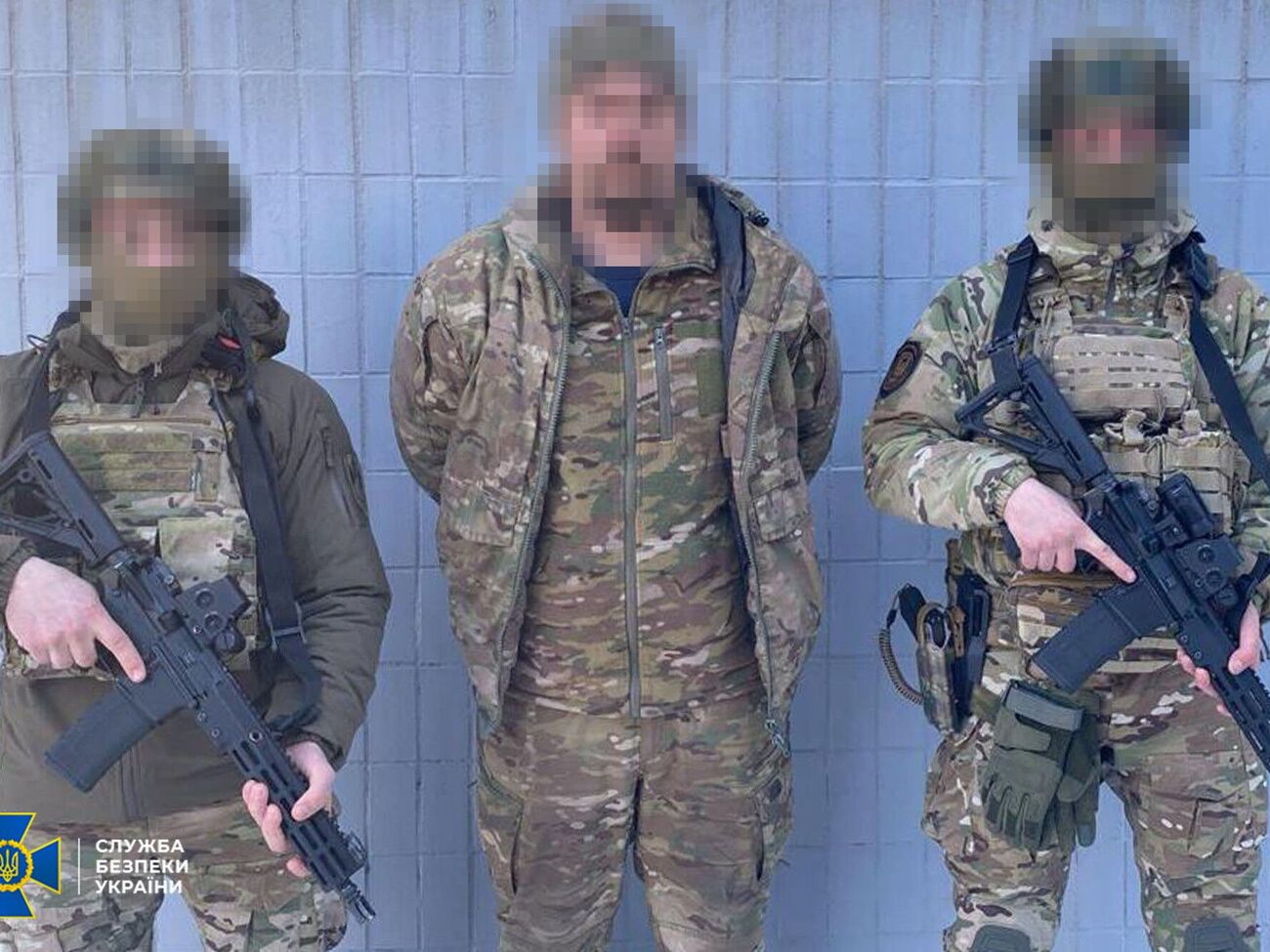 42-летний контрактник действовал вместе с 24-летней женой