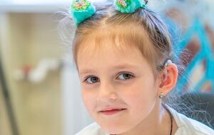 "Наконец-то моя дочь услышит мир", – говорит мама Софии