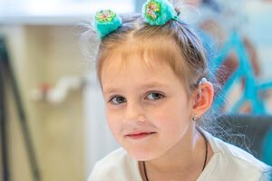 "Наконец-то моя дочь услышит мир", – говорит мама Софии